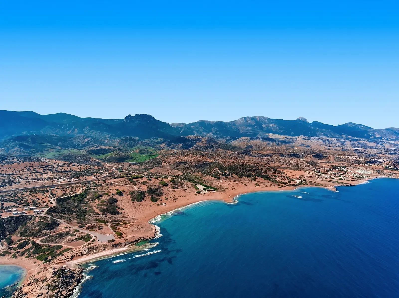 Karpaz yarımadasının geniş ve boş kıyısı, havadan